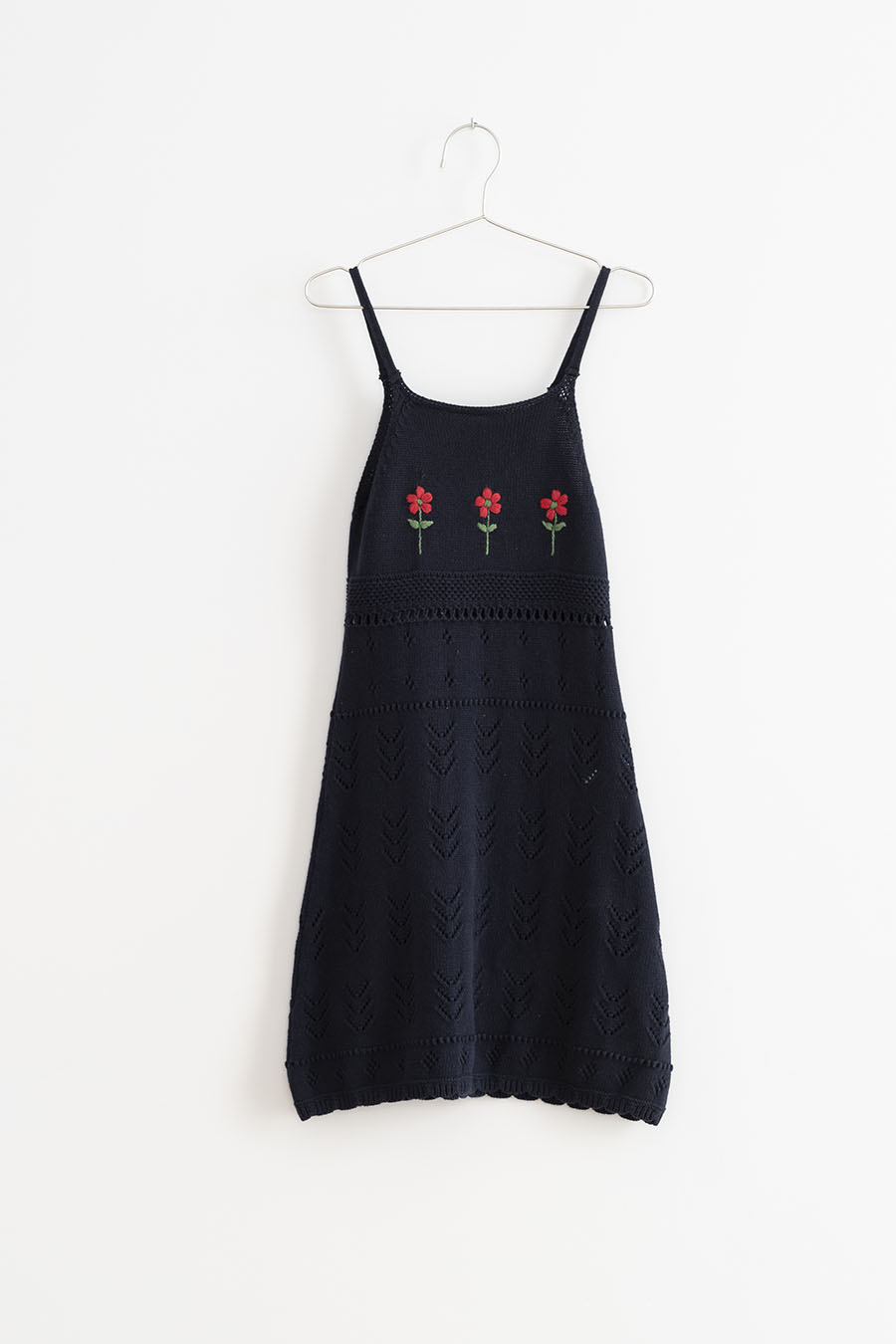 FISH&KIDS 〈KNITTED STRAPS FLOWERS DRESS〉 피쉬앤키즈,FISH&KIDS KNITTED STRAPS FLOWERS DRESS - NAVY니트